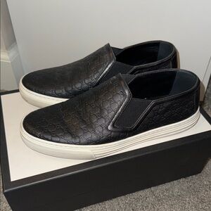 Women’s Gucci Black Slip-On Sneaker Size 37